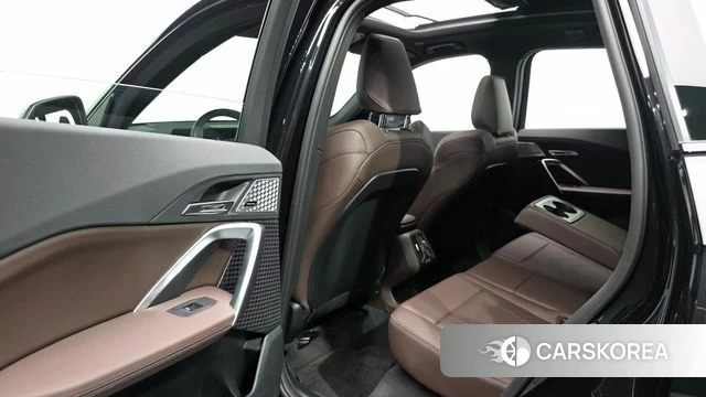 BMW X1 (U11) 2025 Черный из Кореи, фото 2