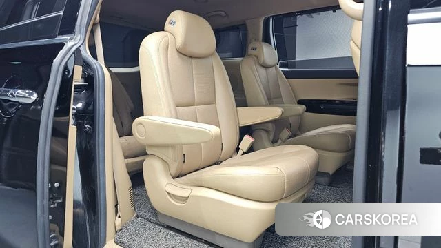 Kia The New Carnival 2019 Черный из Кореи, фото 2