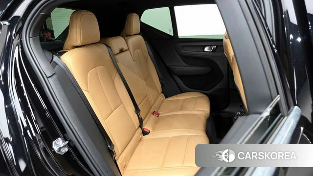 Volvo XC40 2020 Черный из Кореи, фото 2