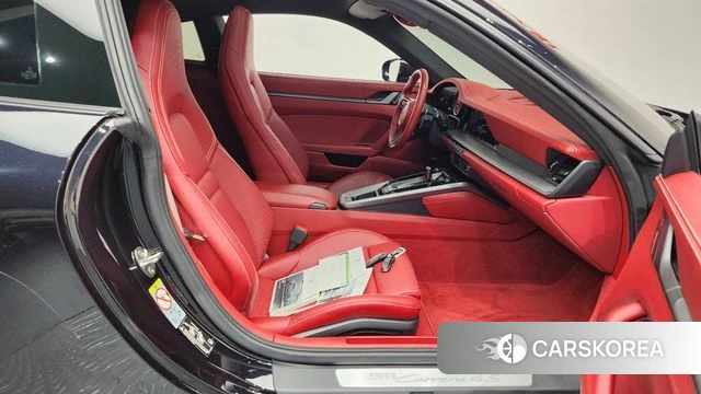 Porsche 911(992) 2020 Черный из Кореи, фото 2