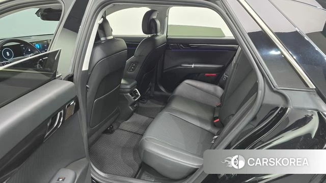 Hyundai Grandeur Hybrid (GN7) 2023 Черный из Кореи, фото 2