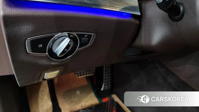 Mercedes-Benz CLS-Class C257 2021 Белый из Кореи, фото 2