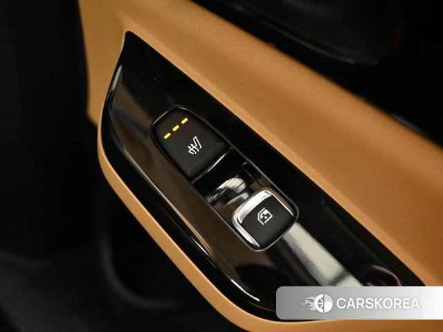 Kia Carnival 4th generation 2022 Серебряный из Кореи, фото 2