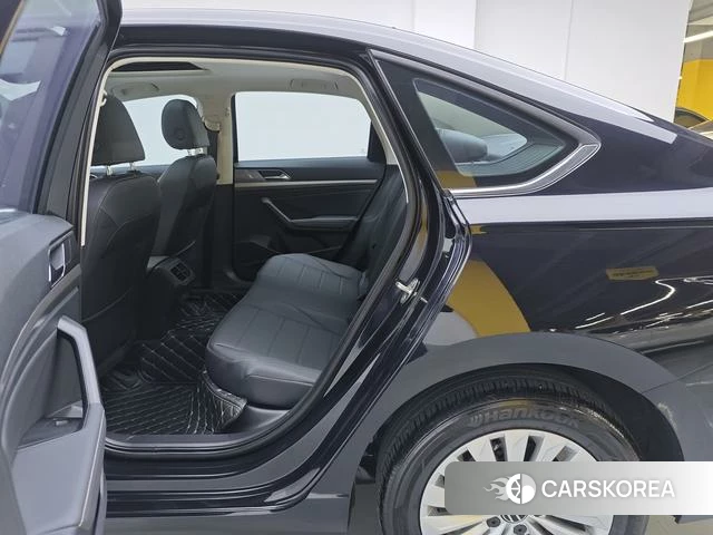 Volkswagen Lavida 2022 Черный из Китая, фото 2