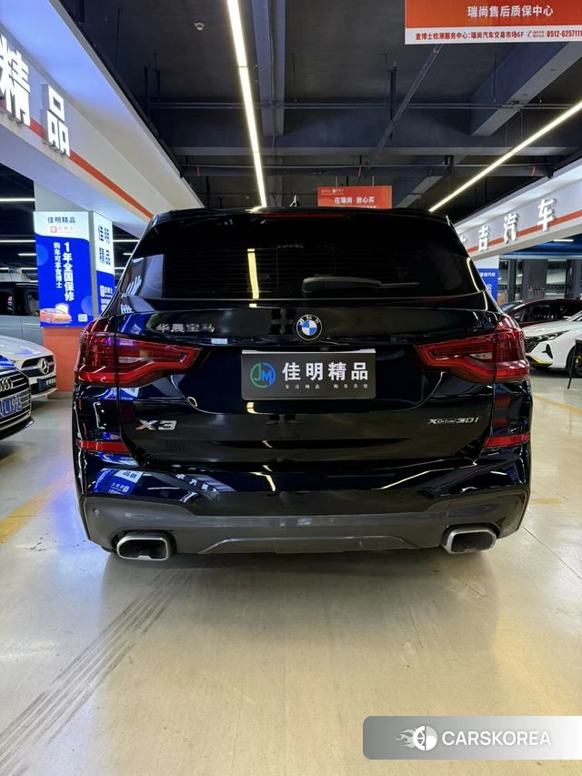 BMW X3 2021 Черный из Китая, фото 2