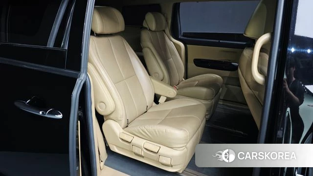 Kia The New Carnival 2019 Черный из Кореи, фото 2