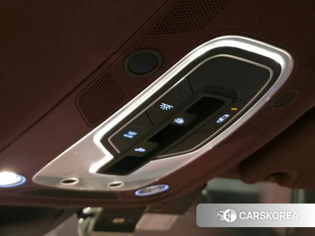 Bentley Bentayga 2021 Красный из Кореи, фото 2