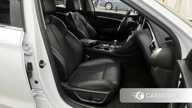 Genesis G70 2018 Белый из Кореи, фото 2