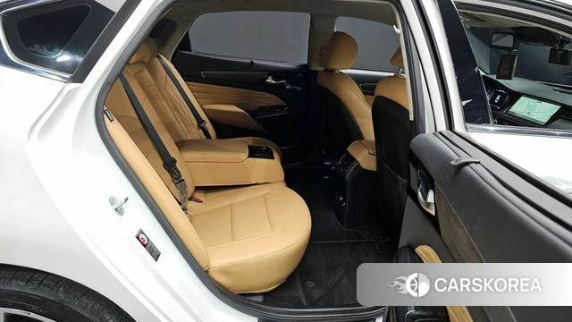 Kia K7 Premier 2021 Белый из Кореи, фото 2