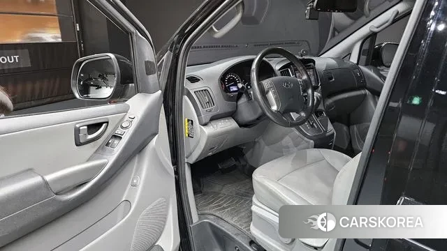 Hyundai The New Grand Starex 2020 Черный из Кореи, фото 2