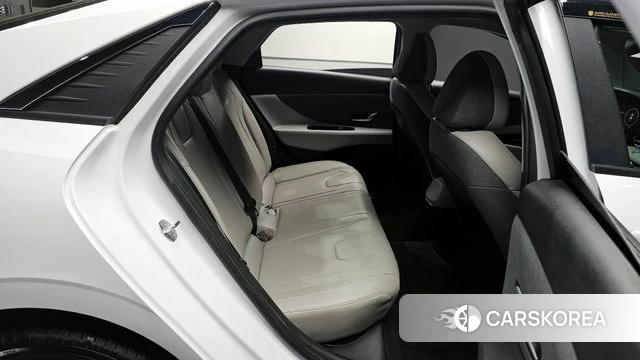 Hyundai Avante (CN7) 2020 Белый из Кореи, фото 2