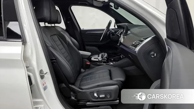 BMW X3 (G01) 2023 Белый из Кореи, фото 2