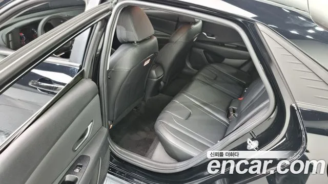 Hyundai Avante (CN7) 2022 Черный из Кореи, фото 2