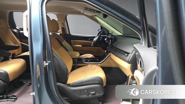 Kia Carnival 4th generation 2023 Небесно-голубой из Кореи, фото 2