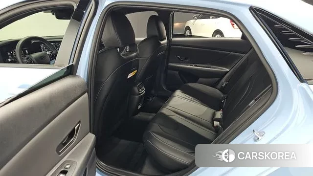 Hyundai The New Avante (CN7) 2025 Небесно-голубой из Кореи, фото 2