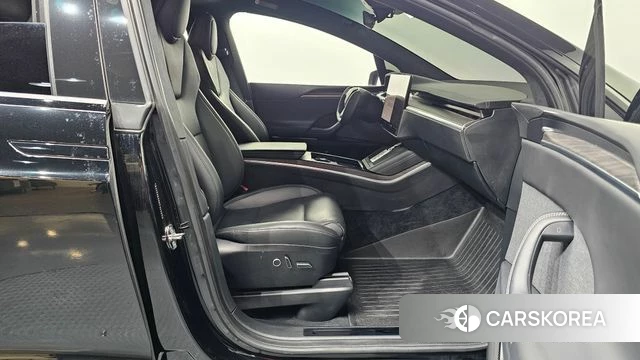 Tesla Model X 2023 Черный из Кореи, фото 2