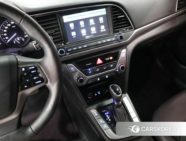 Hyundai Avante AD 2018 Серый из Кореи, фото 2