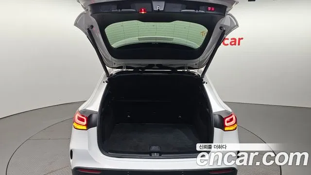 Mercedes-Benz GLA - Class H247 id 2699644 из Кореи 2