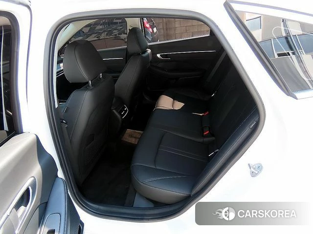 Hyundai Sonata D Edge (DN8) 2024 Белый из Кореи, фото 2