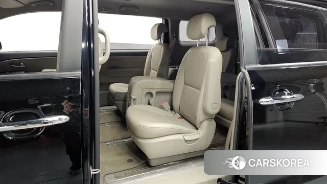 Kia The New Carnival 2019 Черный из Кореи, фото 2