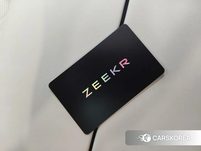 Extremely krypton ZEEKR 009 2025 Черный из Китая, фото 2