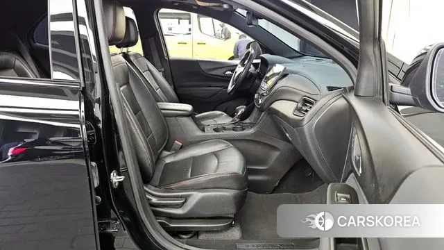 Chevrolet (GM Daewoo) The New Equinox 2022 Черный из Кореи, фото 2