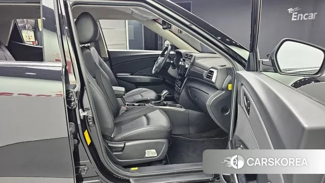 Ssangyong The New Tivoli 2024 Черный из Кореи, фото 2