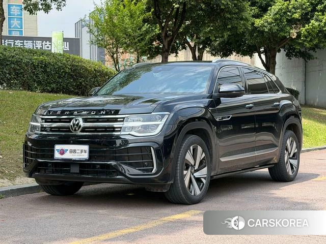 Volkswagen Tourang 2025 Черный из Китая, фото 2