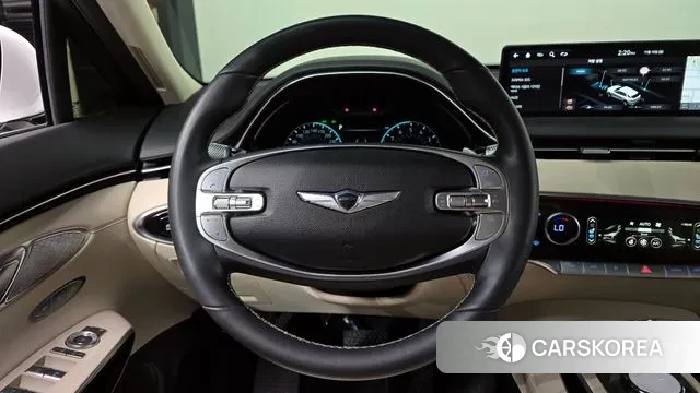 Genesis GV70 2022 Белый из Кореи, фото 2