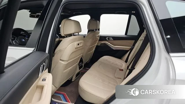 BMW X5 (G05) 2021 Белый из Кореи, фото 2