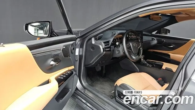 Lexus ES300h 7th generation id 2910920 из Кореи 2