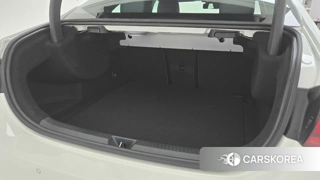 Mercedes-Benz A-Class W177 2025 Белый из Кореи, фото 2