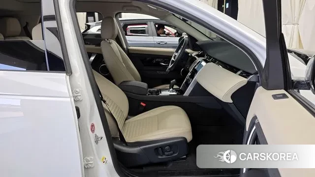 Land Rover Discovery Sports 2nd Generation 2022 Белый из Кореи, фото 2