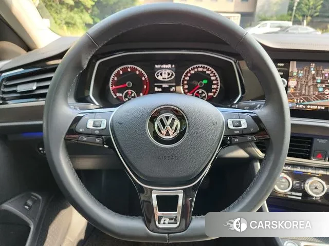 Volkswagen 7th Generation of Jetta 2020 Белый из Кореи, фото 2