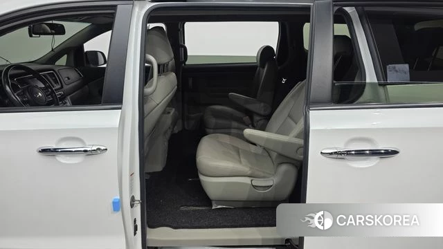 Kia The New Carnival 2020 Белый из Кореи, фото 2