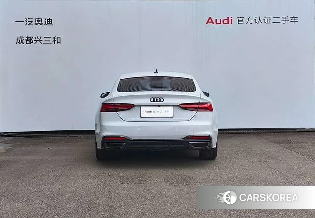 Audi A5 2021 Белый из Китая, фото 2
