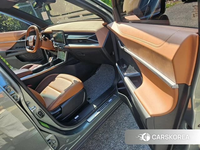 Ssangyong Torres 2023 Светло-зеленый из Кореи, фото 2