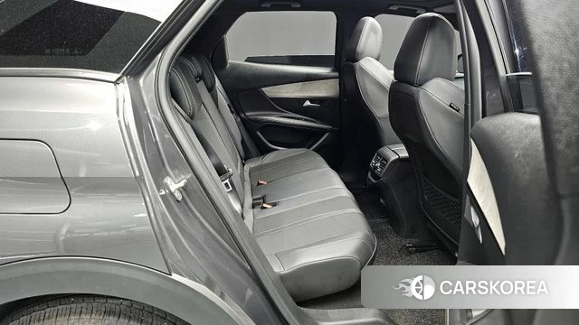 Peugeot 3008 second generation 2022 Серый из Кореи, фото 2