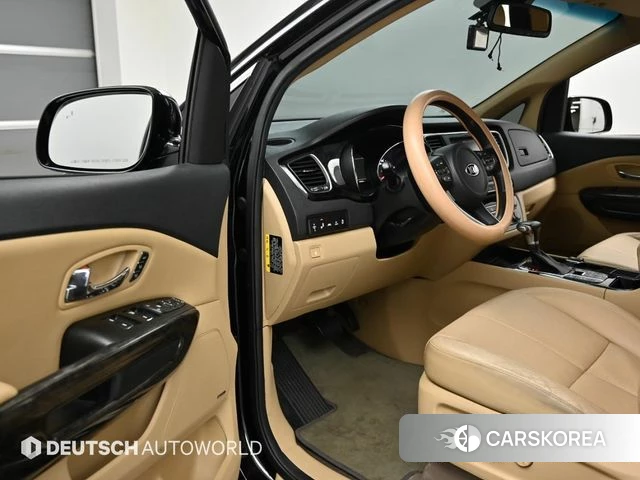 Kia The New Carnival 2019 Черный из Кореи, фото 2