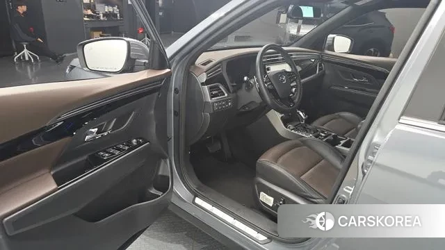 Ssangyong Beautiful Korando 2020 Серебристо-серый из Кореи, фото 2