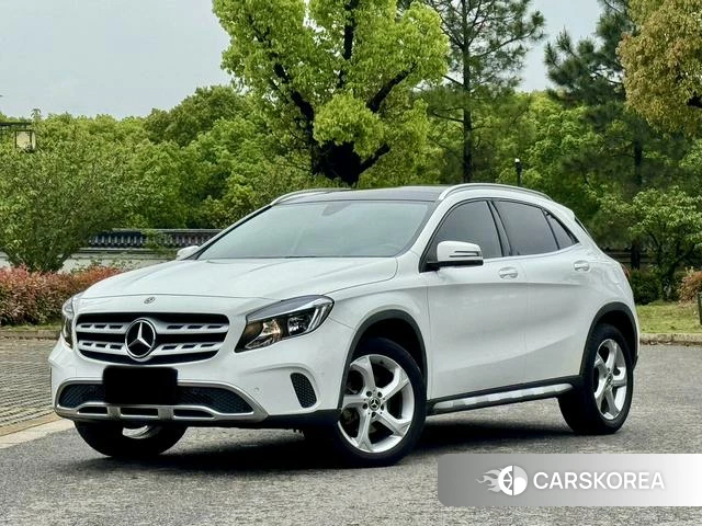 Mercedes-Benz GLA 2018 Белый из Китая, фото 2