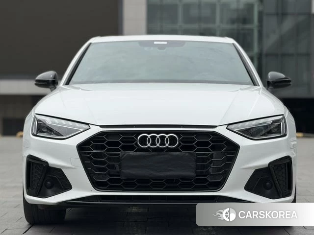 Audi A4L 2023 Белый из Китая, фото 2