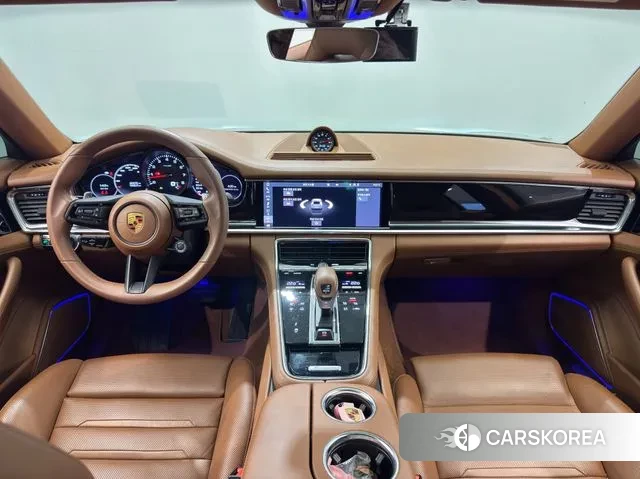 Porsche Panamera (971) 2021 Серебристо-серый из Кореи, фото 2