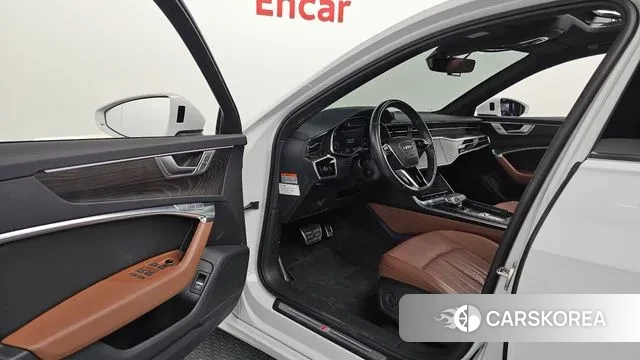 Audi A6 (C8) 2020 Белый из Кореи, фото 2