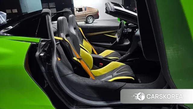 McLaren 750S 2024 Зеленый из Кореи, фото 2