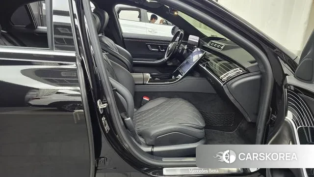 Mercedes-Benz S-Class W223 2023 Черный из Кореи, фото 2