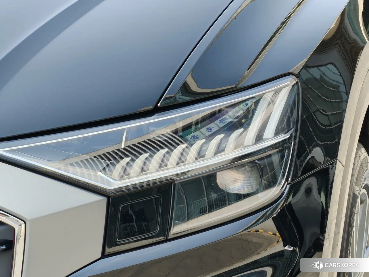 Audi Q8 2021 Черный из Китая, фото 2