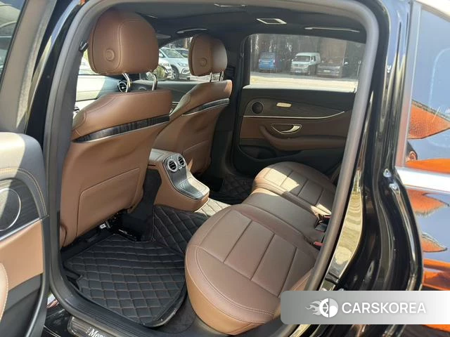 Mercedes-Benz E-class 2022 Черный из Китая, фото 2