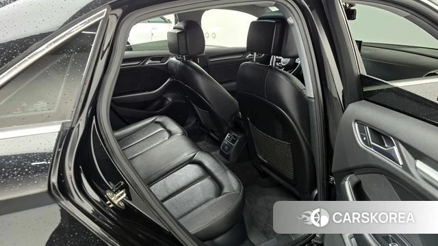 Audi New A3 2018 Черный из Кореи, фото 2