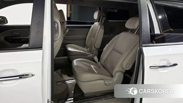 Kia The New Carnival 2020 Белый из Кореи, фото 2